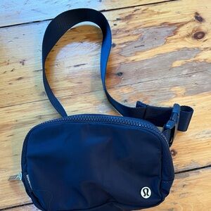 Navy Belt Bag Lululemon